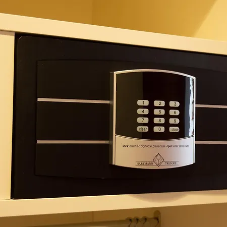 أزينبيرغ 4* شتوتغارت