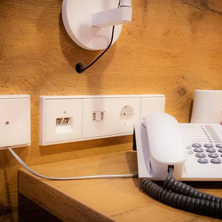 أزينبيرغ فندق