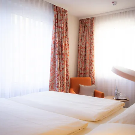 Azenberg Hotel Stoccarda