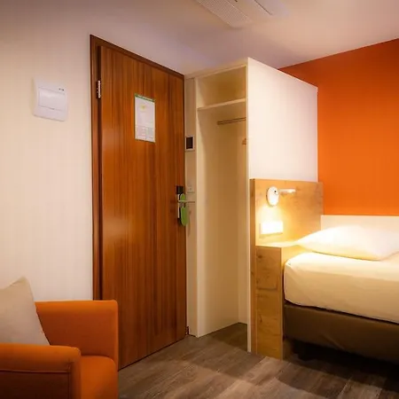 Azenberg שטוטגרט